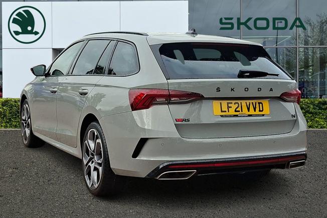 ŠKODA Octavia Photo 3