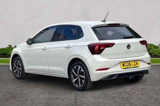 Volkswagen Polo Photo autoimg-cb60f21c20f7d8bbce80dc9b8c60e7575beb45ad.jpg
