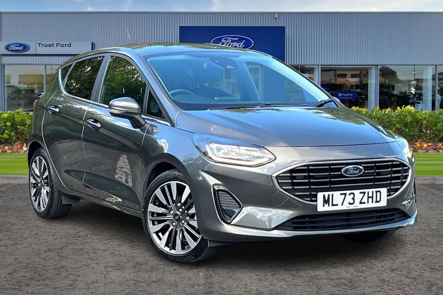 Ford Fiesta Photo 0