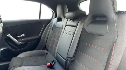 Mercedes-Benz A Class Photo autoimg-cb657808c586590f58f397001e9e1f9706eaa84d.jpg