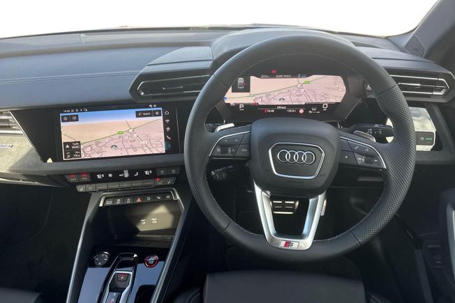 AUDI  S3 Saloon Photo 11