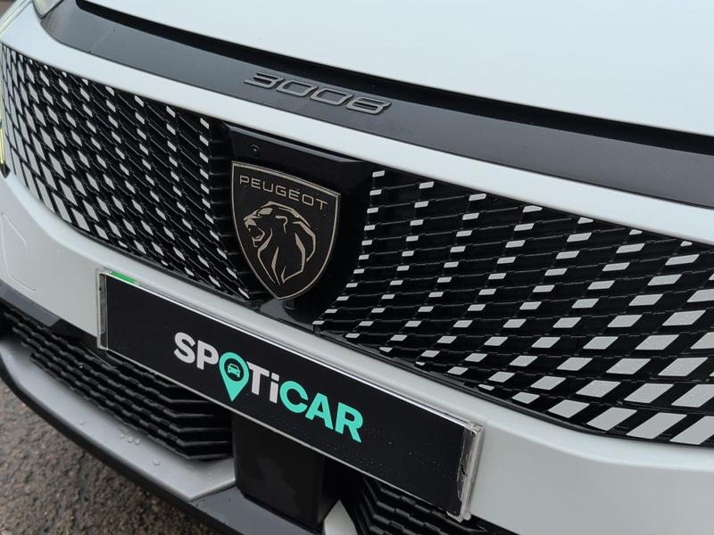Used Peugeot E-3008 NV24VOB 27