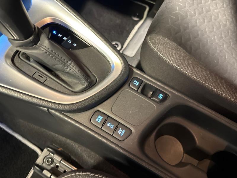 Used Toyota Yaris Cross PJ22UKE 42