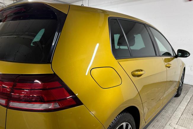 Volkswagen Golf Photo 38
