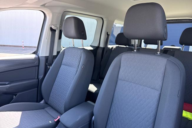 VOLKSWAGEN Caddy Photo 36