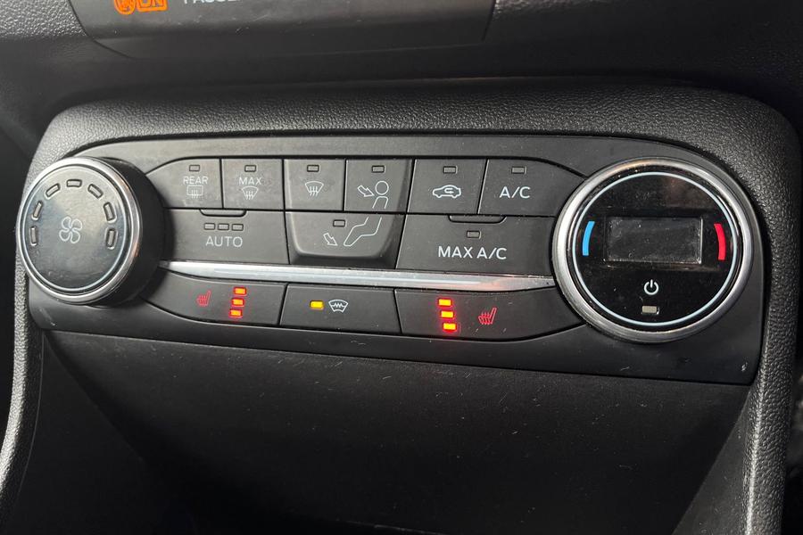 Ford Fiesta Photo autoimg-cb76b5544361122cf8889fbaa846af3297fcf2af.jpg