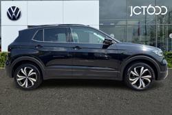 VOLKSWAGEN T-Cross Photo 4