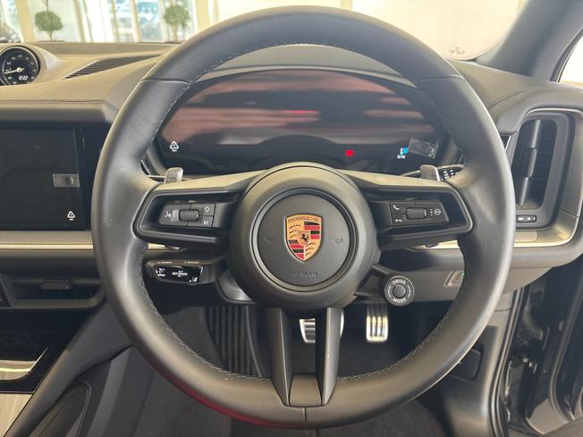 PORSCHE Cayenne Photo 17