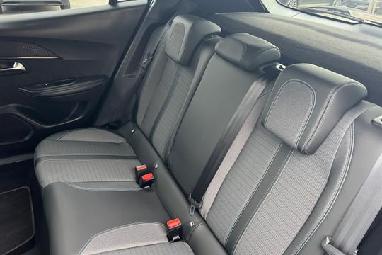 Peugeot 2008 Photo autoimg-cb7c6a93bfeaaaeb0a49a058ee8913fe5af9405d.jpg
