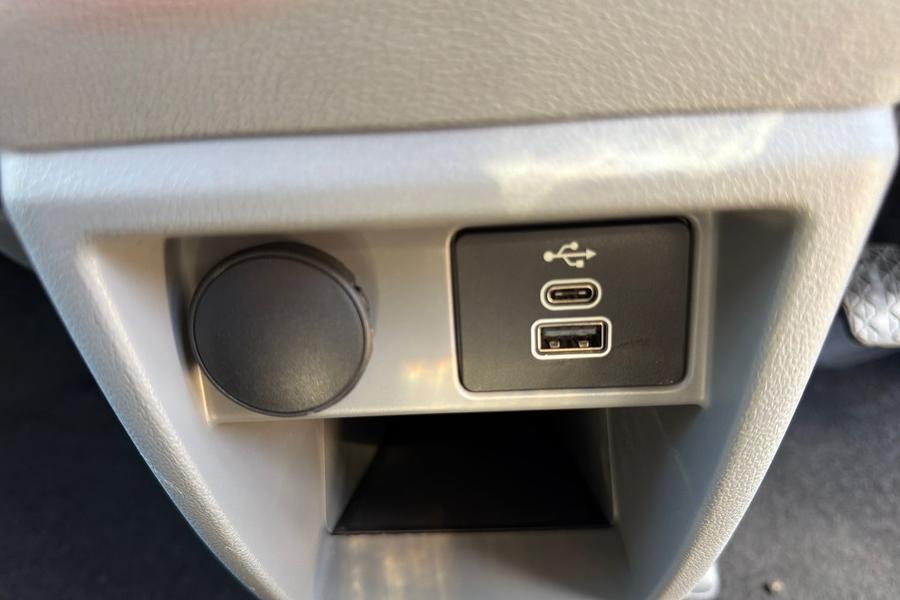Ford TRANSIT CUSTOM Photo autoimg-cb7cf79544c866a1e710532421ec63e954dd784f.jpg