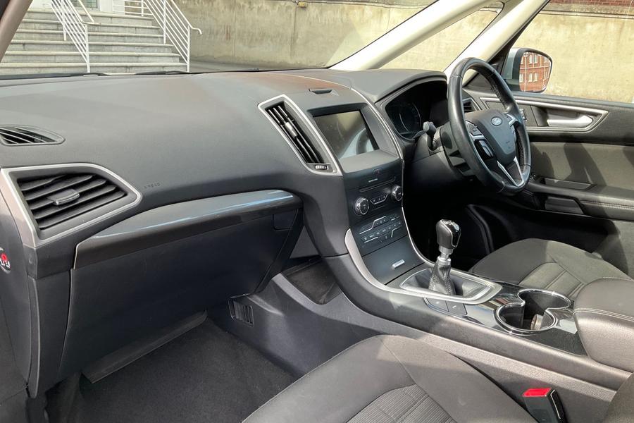 Ford GALAXY Photo autoimg-cb7d0d59847cdf67101ad9b85528ac8a3a5ff577.jpg