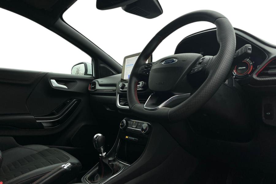Ford PUMA Photo autoimg-cb7d2c3368552a6c42de2711bf5f35b57c9f3fb3.jpg