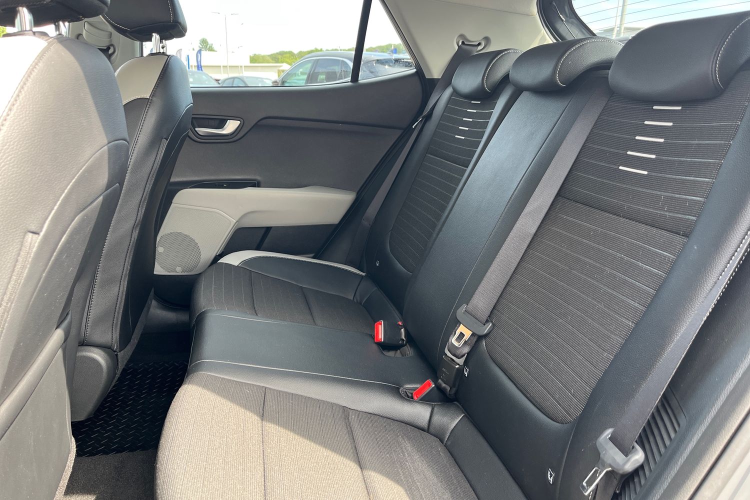 Kia STONIC Photo 19