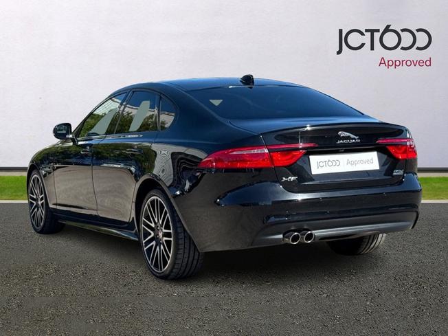 JAGUAR XF Photo 3
