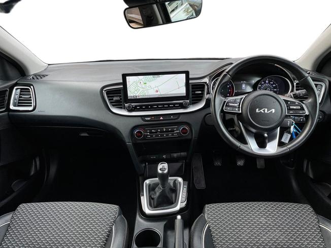 KIA Ceed Photo 10