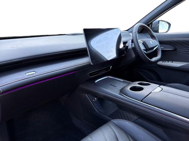 CHANGAN Deepal S07 Photo 2