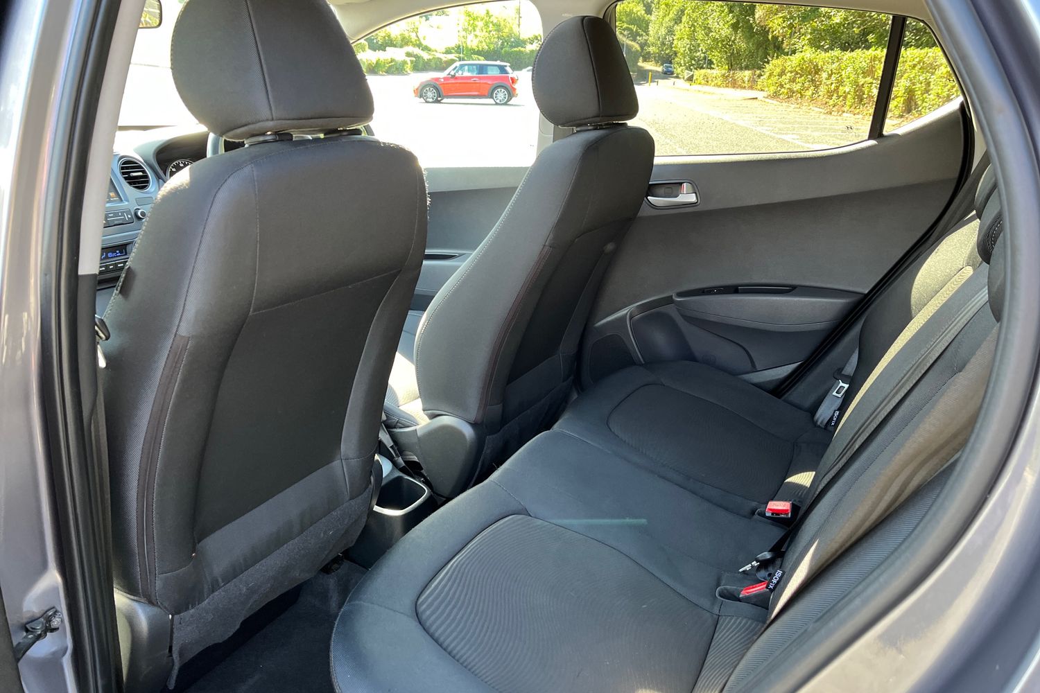 Hyundai i10 Photo 35