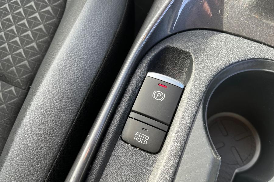 Nissan Juke Photo autoimg-cb87ccac30f471eadf009eead5b0f4cccb23560d.jpg