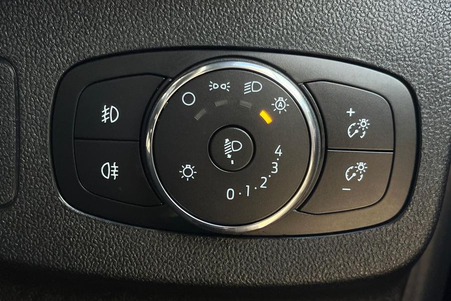 Ford PUMA Photo autoimg-cb8ad01fe1b6e7735a8cf9bcb46426e90bc04855.jpg