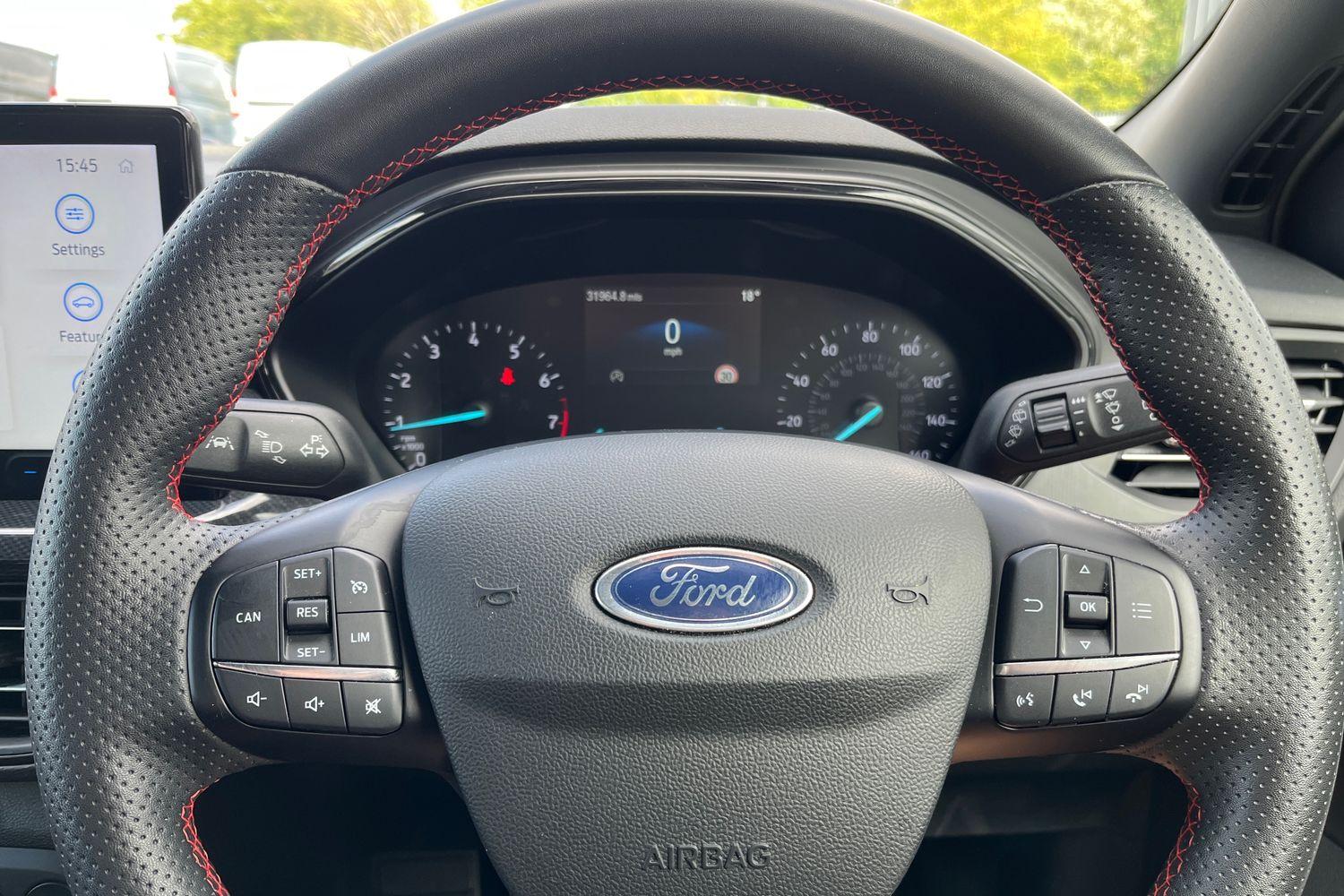 Ford Focus Photo 11