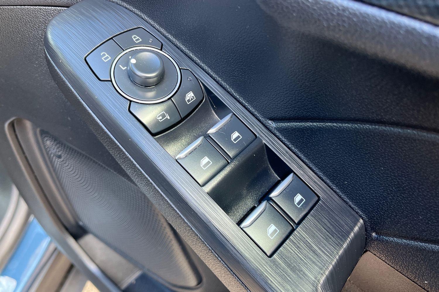 Ford Kuga Photo 15