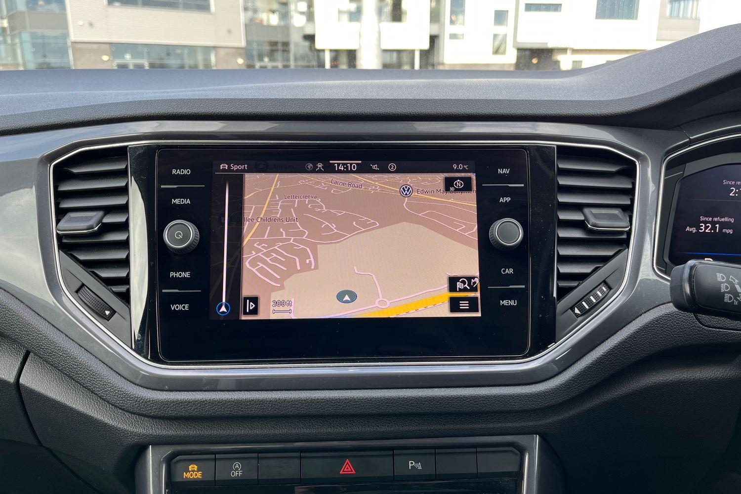 Volkswagen T-ROC Photo 35
