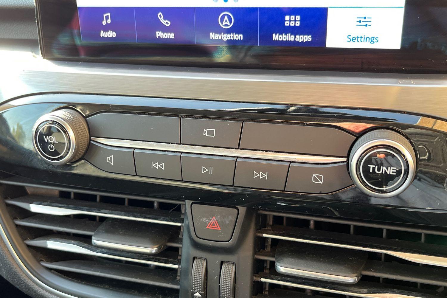 Ford KUGA Photo 31