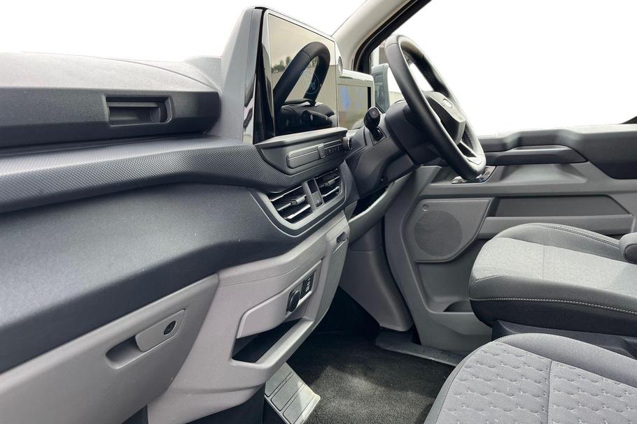 Used Ford TRANSIT CUSTOM MT75FFH 3
