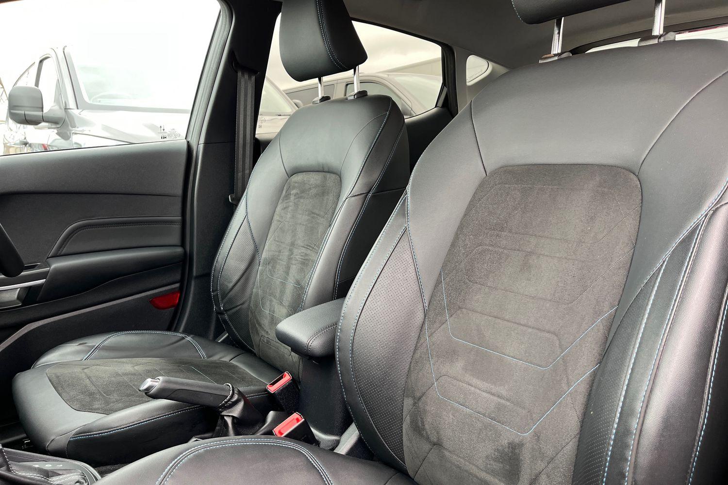 Ford Fiesta Photo 18