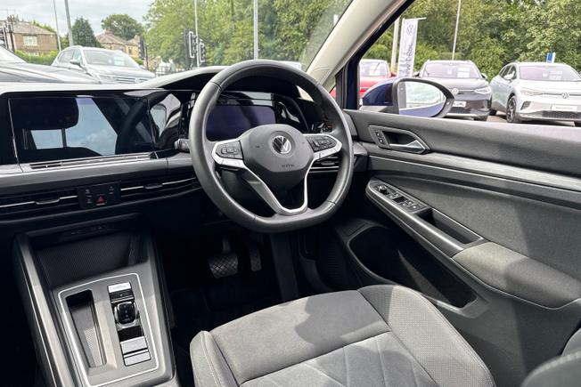 VOLKSWAGEN Golf Photo 31