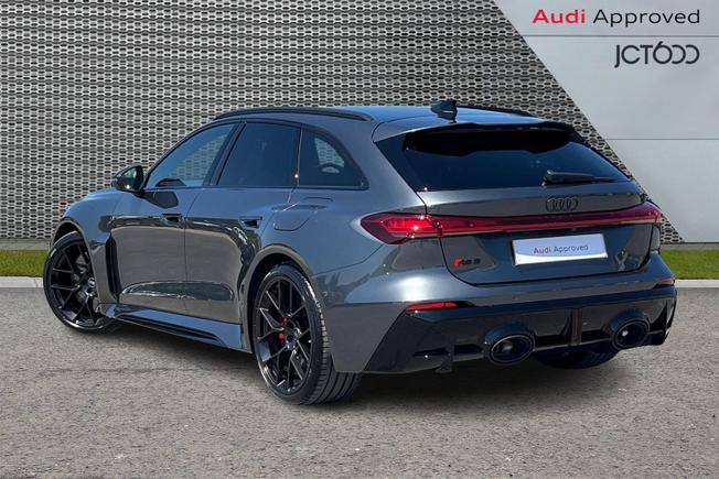 AUDI RS5 Avant Photo 3