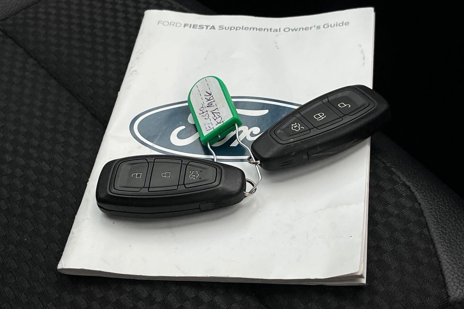 Ford Fiesta Photo 21