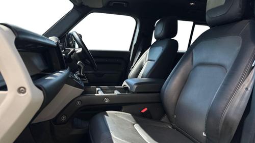 Land Rover Defender Photo autoimg-cba09982e98ac15c128e43c23158fe0940add795.jpg
