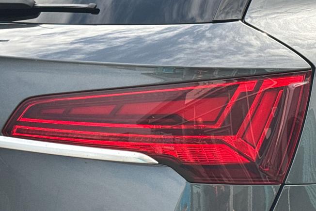 AUDI Q5 Photo 18
