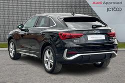 AUDI Q3 Photo 3