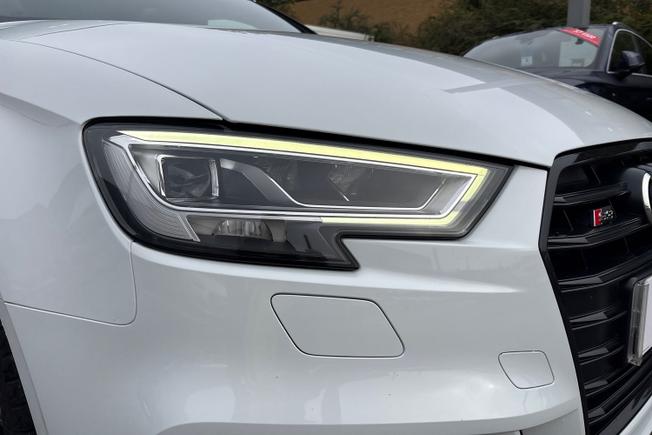Audi S3 Photo 20