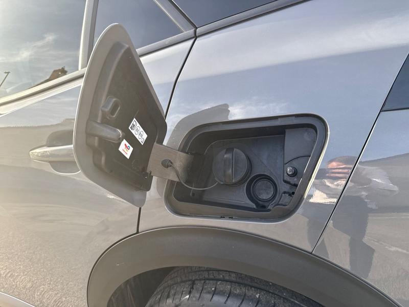 Used Peugeot 2008 LO24AWF 31