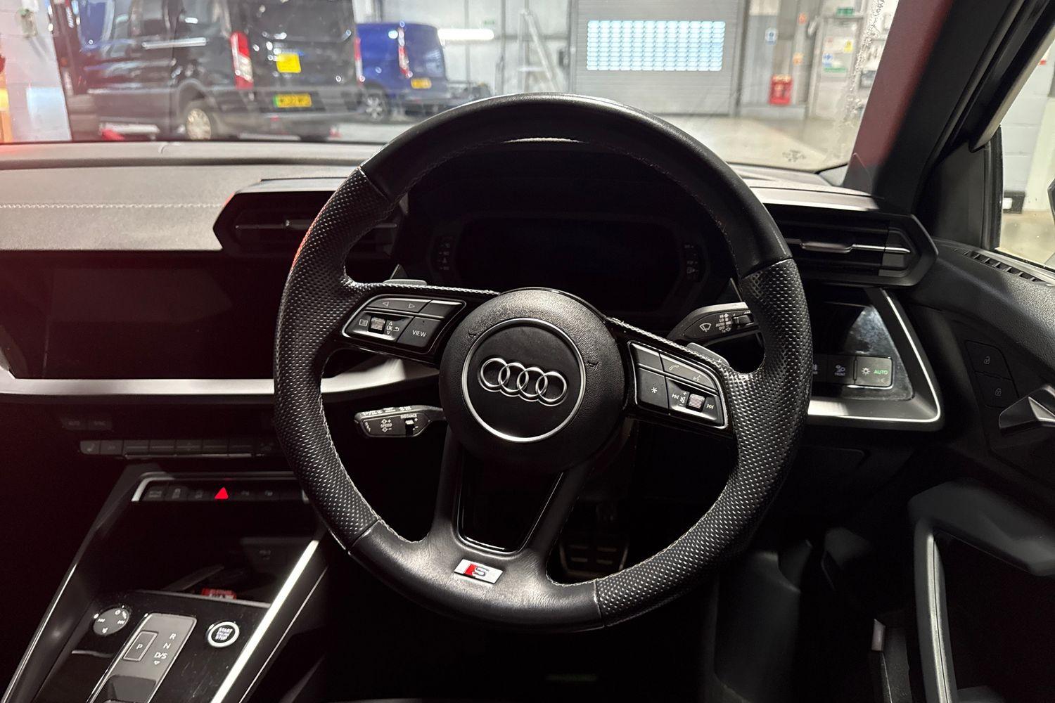 Audi A3 Photo 11