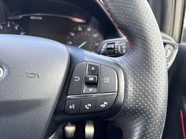 FORD Fiesta Photo 17