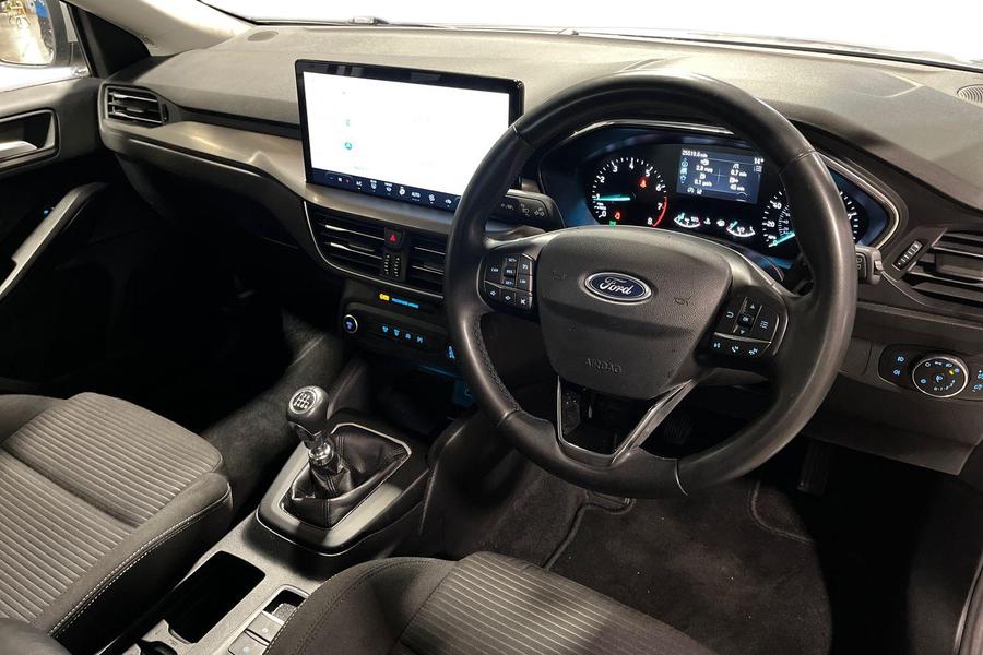 Ford FOCUS Photo autoimg-cbbaf89a1ecb81005617a546e40d7d444769290f.jpg