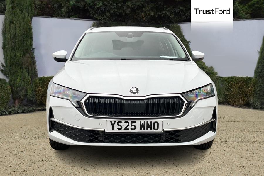 Skoda OCTAVIA Photo autoimg-cbbb5fc588e81c68882221b5a2aee7f7b75b24c6.jpg