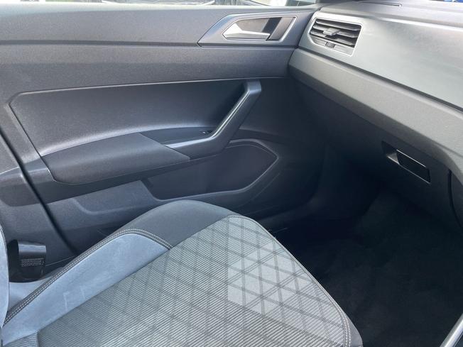 VOLKSWAGEN Polo Photo 50