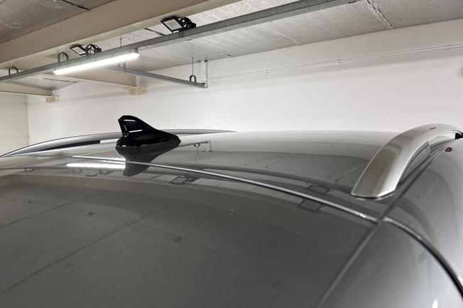 VOLKSWAGEN Tiguan Photo 35