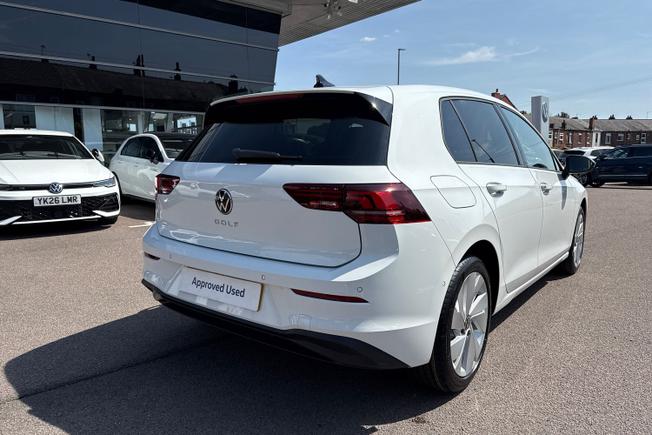 VOLKSWAGEN Golf Photo 24