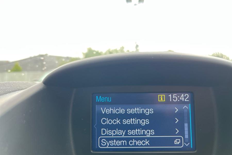 Ford FIESTA Photo autoimg-cbd4ec5e6d2704b27fb20d543f8c50609508a53d.jpg