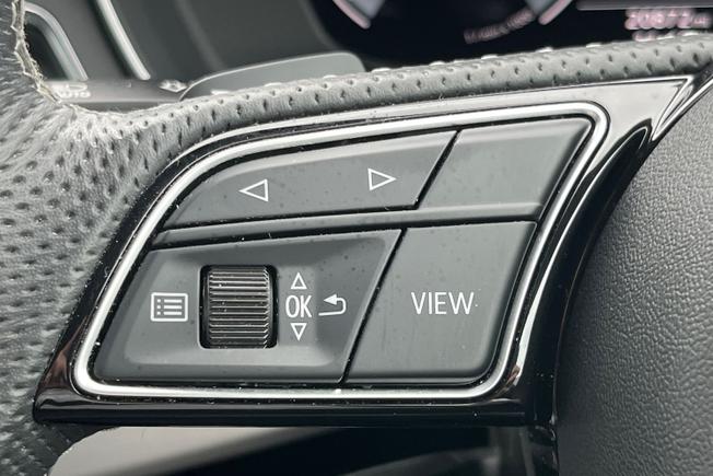 Audi A4 Photo 16