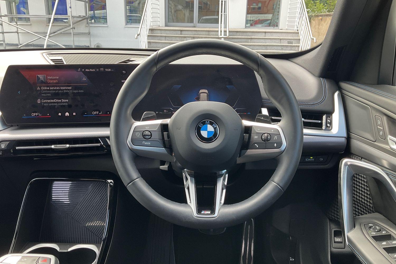 BMW X1 Photo 11