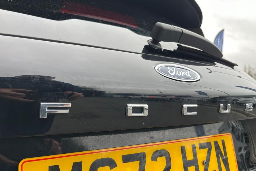 Ford FOCUS Photo autoimg-cbe1fd1f0243230581ef368065fcc0c36ebf41f7.jpg