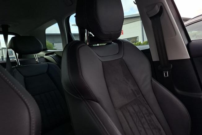 ŠKODA Karoq Photo 27