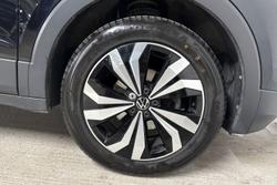 VOLKSWAGEN T-Cross Photo 5